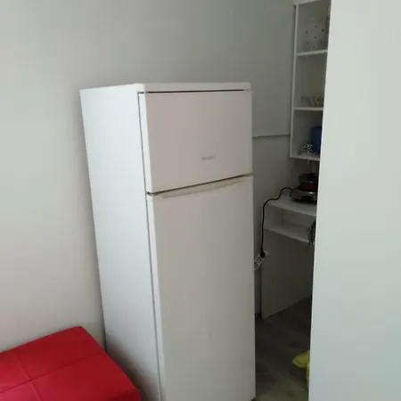 לינה וארוחת בוקר Pavita איסטמבול